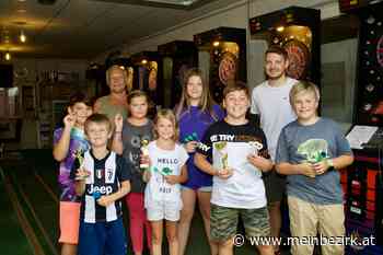 Grafenbach-St. Valentin: Auf Schnupperkurs mit den Darts-Pfeilen - meinbezirk.at