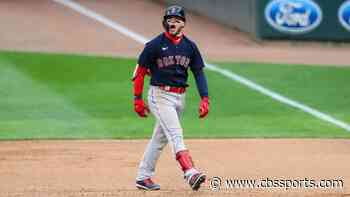 LOOK: Fan in Yankee Stadium throws baseball at Red Sox outfielder Alex Verdugo