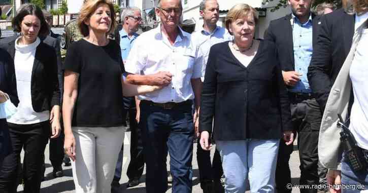 Merkel im Katastrophengebiet in der Eifel eingetroffen