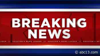 Man shows up to Houston hospital with multiple gunshot wounds, HPD said - KTRK-TV