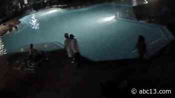Houston Police Department looking for men wanted for robbing man outside apartment pool on Westheimer Road - KTRK-TV