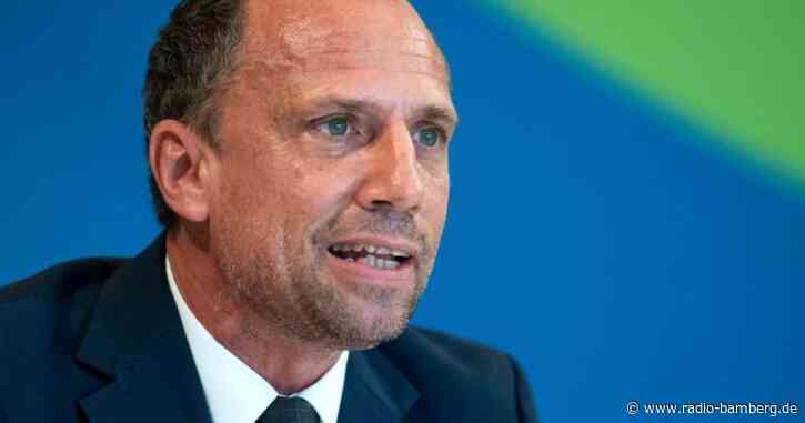 Glauber: Konsequenzen aus Hochwasserkatastrophe ziehen