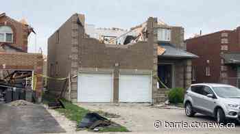 71 homes uninhabitable after EF-2 tornado rips through Barrie, Ont.