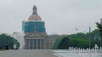 Air quality in most of Alberta expected to be very high risk through Monday