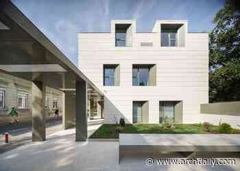 Dermavision Clinic / Vlad Sebastian Rusu Architecture Office - ArchDaily