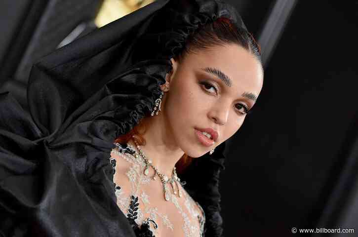 Normani & Cardi B’s ‘Wild Side’ Inspires Impressive Pole Dance From FKA Twigs: Watch