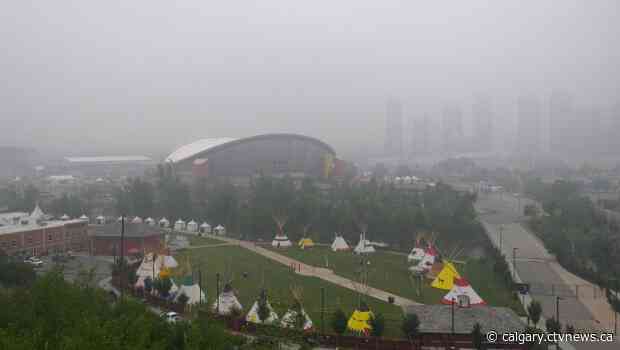 High-risk air quality levels prompt health concerns in Calgary