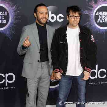Weezer planning four albums for 2022