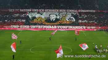 "Kicker, Kämpfer, Legenden" - Süddeutsche Zeitung