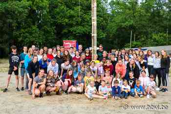 Leidingsploeg van KSA Hillegem met 55 leden op kamp in Koersel - Het Belang van Limburg
