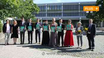 Abiturfeier in Aichach: Die Hälfte ist nur per Livestream dabei - Augsburger Allgemeine