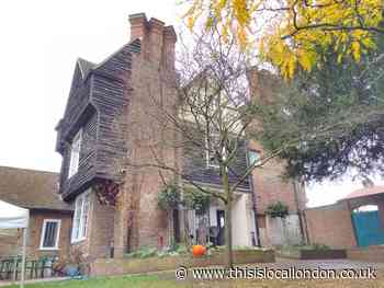 Fears for future of Salisbury House as culture jobs at risk
