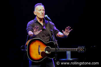 Bruce Springsteen Manager Settles ‘Thunder Road’ Debate Over ‘Sways’/’Waves’