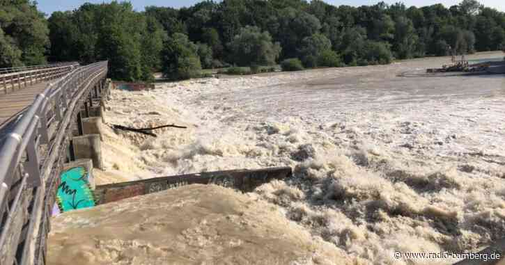 Stadt München verbietet Baden in der Isar