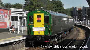 Thumper train by Hastings Diesels spotted in Lewisham