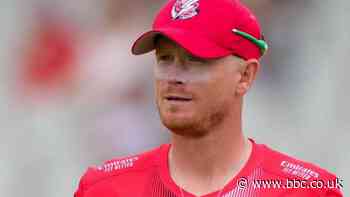 Alex Davies: Warwickshire sign Lancashire wicketkeeper on three-year deal