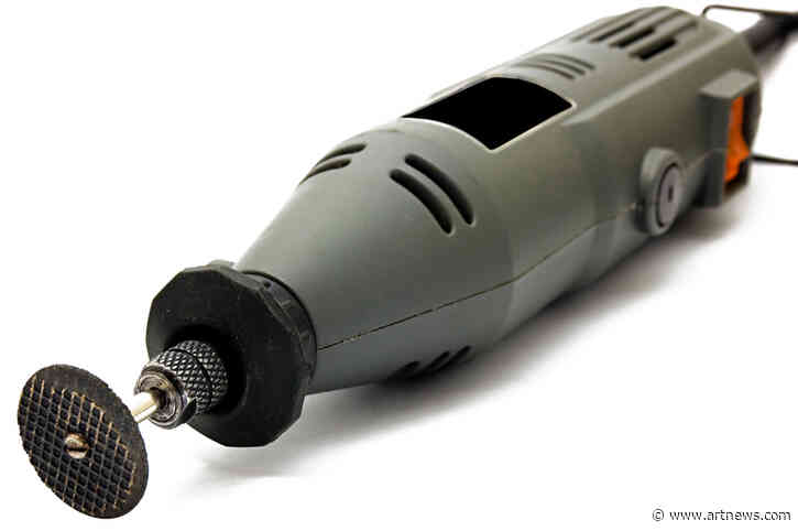 The Best Rotary Tool Kits Make Handwork Easier