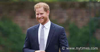 Prince Harry to Write a Memoir