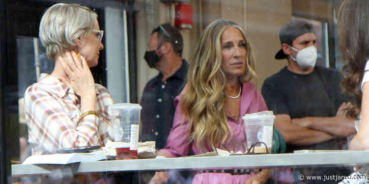 Sarah Jessica Parker Runs Into A Cafe To Film 'And Just Like That' With Kristin Davis & Cynthia Nixon