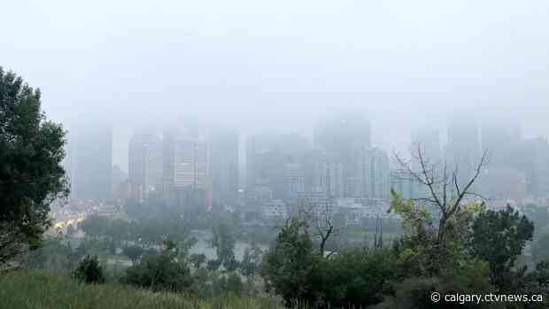 2 Calgary soccer leagues cancel Monday games due to poor air quality