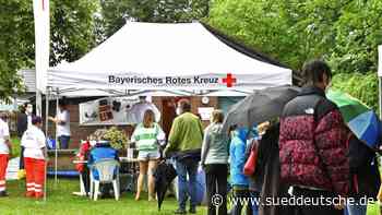 Spritze, Kaffee und Gummibärchen - Süddeutsche Zeitung