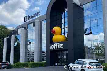 Makelaar schenkt tuinfeest weg