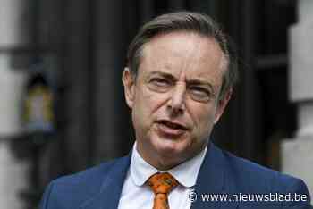 Ook Antwerpen herdenkt slachtoffers met ijzingwekkende minuut stilte