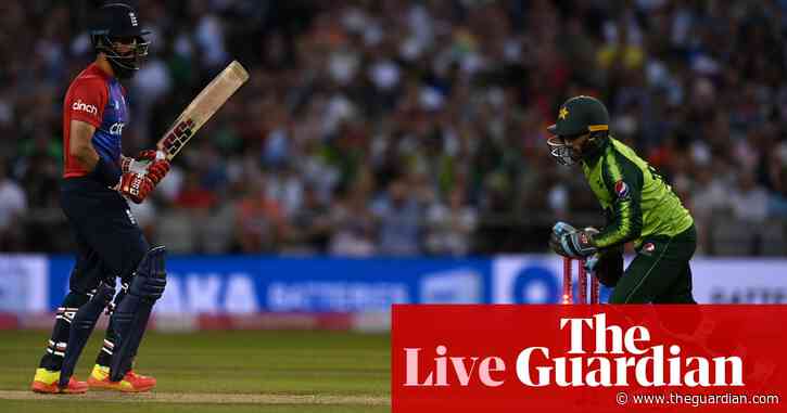 England beat Pakistan to win T20 international series – live!