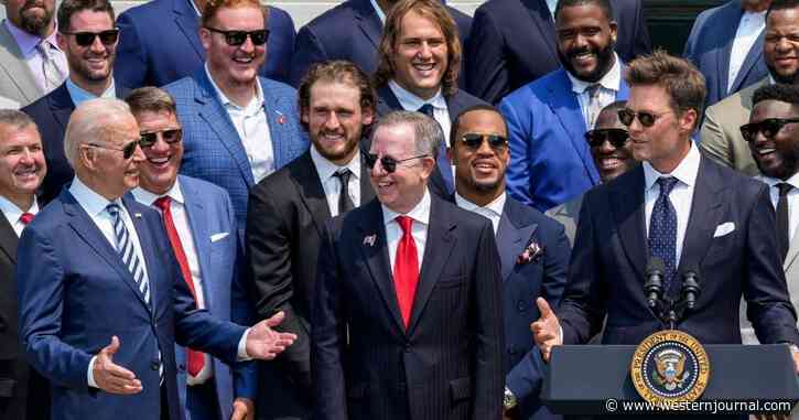 Tom Brady Mocks the '40 Percent' of Americans Who Distrust 2020 Election During White House Visit