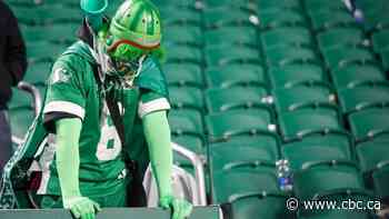 Fans worried about COVID-19 should sit out Roughriders home opener: microbiologist