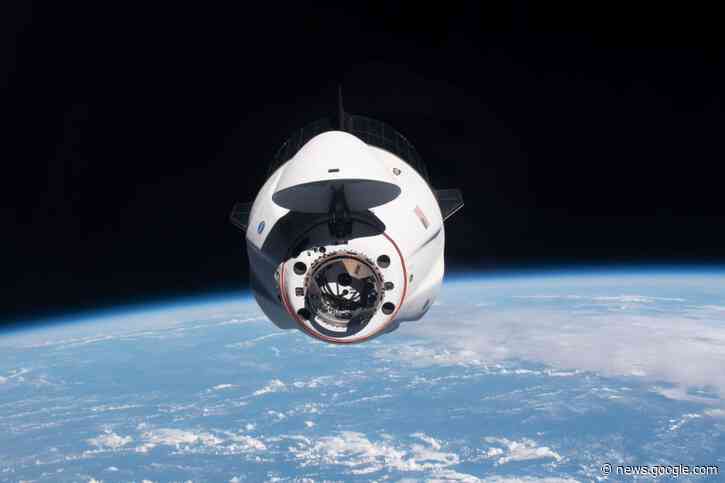 Astronauts moved their SpaceX Dragon spaceship in orbit ahead of Boeing's Starliner launch - Space.com