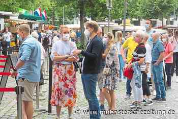 Wieder Maskenpflicht auf dem Markt in Münster
