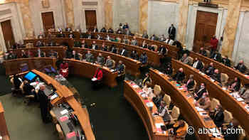 Federal judge blocks Arkansas transgender youth treatment ban