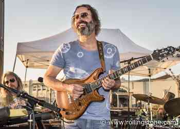 Bob Weir, Steve Earle, Shooter Jennings Cover the Songs of Neal Casal on New Tribute Box Set