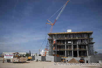 UNLV’s new medical education building hits halfway point - Las Vegas Review-Journal