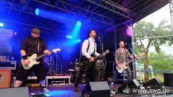 Rock im Garten in Langenau: Wie das erste Live-Konzert seit langem bei Bands und Fans ankommt - SWP