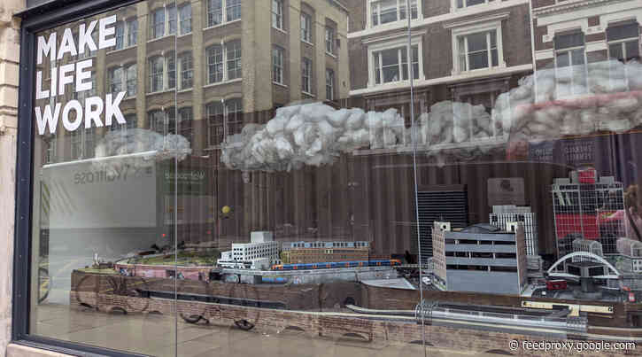 See a model railway on Old Street