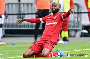 Lamkel Zé vertelt zijn versie: &quot;Er zijn binnen Antwerp mensen genoeg geweest die me onderuit hebben willen halen&quot;