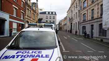 précédent Arras : il violente policiers et aide-soignante et souille sa cellule d'excréments - La Voix du Nord