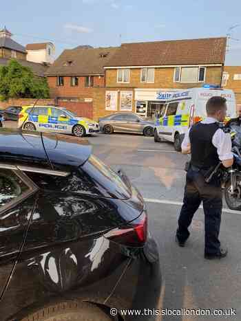 Police cordon in place in Bexley High Street after stabbing
