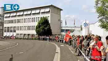 Siegen: Dometic-Belegschaft fordert Zusagen zum Standort - Westfalenpost