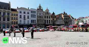 Rouwmoment provincie Antwerpen: "Naast hulpverleners zijn wij ook ouders, zonen of dochters, het raakt ons tot in onze ziel" - VRT NWS