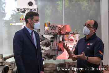 Sanchez touts Spanish aerospace prowess on visit to NASA lab - La Prensa Latina