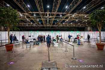 Nieuw type fraude met vaccinatiebewijs: registratie halen en weglopen zonder prik - Volkskrant