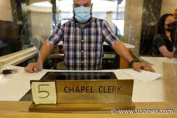 'Worth the Wait': New York Marriage Bureau Reopens for In-Person Weddings
