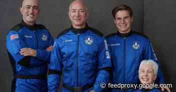 Teen on Blue Origin flight told Bezos he's never ordered off Amazon     - CNET