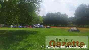 Vaccine and lockdown sceptics set up camp in Hackney Downs - Hackney Gazette