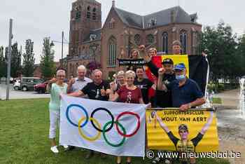 Supporters Wout van Aert trots op hun olympiër: “Dit is een zilveren medaille met een gouden randje”