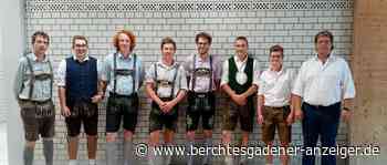 Berchtesgadener Land/Traunstein: »Schönster Beruf der Welt« – 29 Maurer erhalten Abschlusszeugnisse - Berchtesgadener Anzeiger