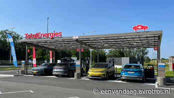 De uitdaging van elektrisch rijden in 'laadwoestijn' Frankrijk: 'Bij Lille begon de ellende' - Eén Vandaag